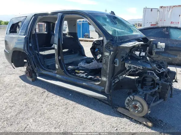1GNSCBKC2KR158557 2019 CHEVROLET TAHOE - Image 1