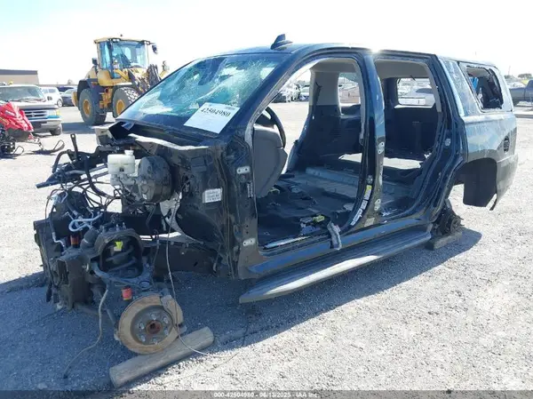 1GNSCBKC2KR158557 2019 CHEVROLET TAHOE - Image 2