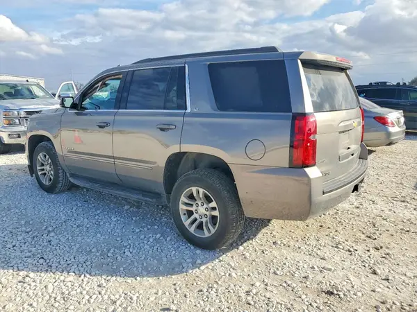 1GNSCBKC2KR193552 2019 CHEVROLET TAHOE - Image 2
