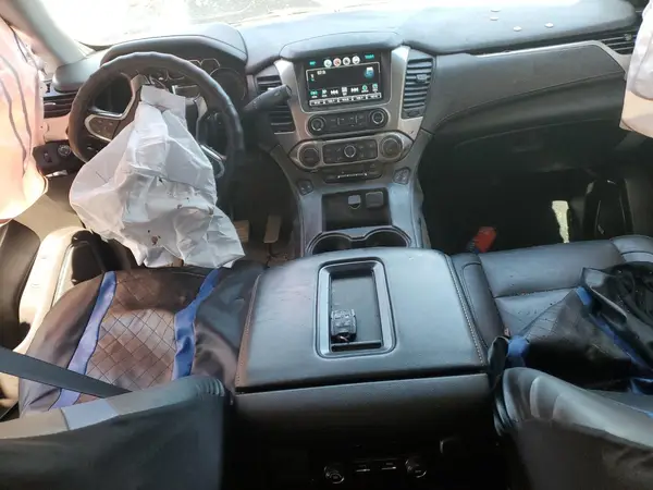 1GNSCBKC2KR207627 2019 CHEVROLET TAHOE - Image 8