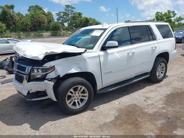 1GNSCBKC2KR285552 2019 CHEVROLET TAHOE - Image 2