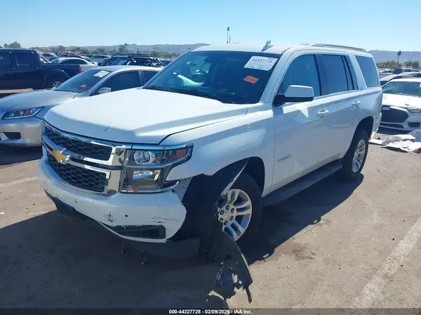 1GNSCBKC2KR359293 2019 CHEVROLET TAHOE - Image 2
