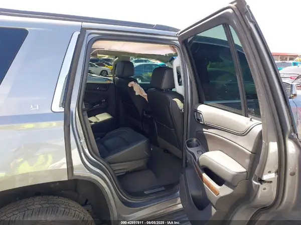 1GNSCBKC2KR386512 2019 CHEVROLET TAHOE - Image 8