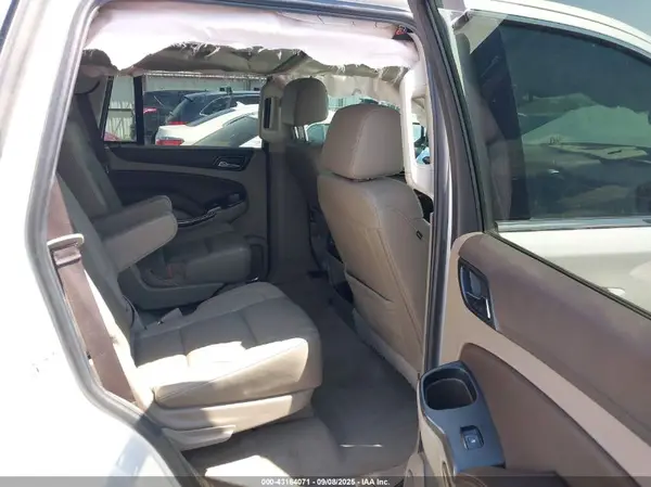 1GNSCBKC2KR399227 2019 CHEVROLET TAHOE - Image 8