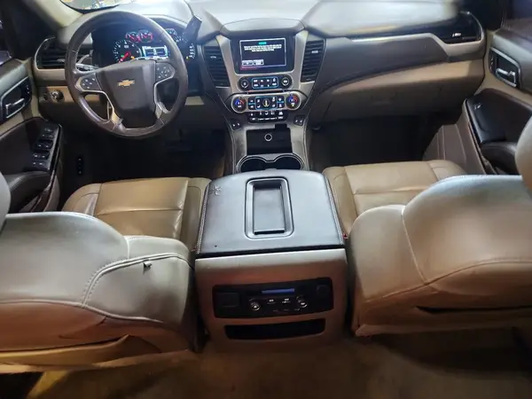 1GNSCBKC3HR112888 2017 CHEVROLET TAHOE - Image 8