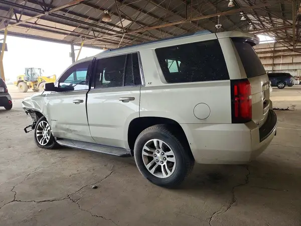 1GNSCBKC3HR118786 2017 CHEVROLET TAHOE - Image 2