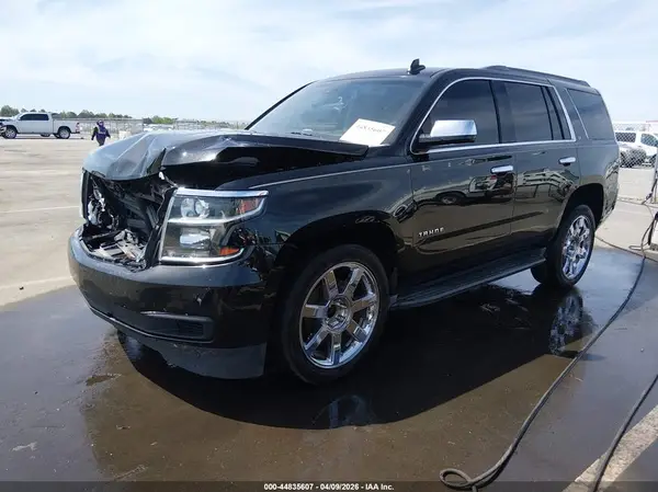 1GNSCBKC3HR140724 2017 CHEVROLET TAHOE - Image 2