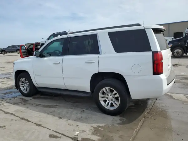 1GNSCBKC3HR230133 2017 CHEVROLET TAHOE - Image 2