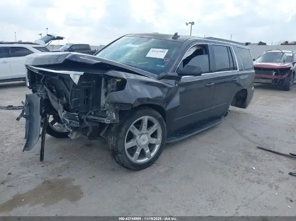 1GNSCBKC3HR362714 2017 CHEVROLET TAHOE - Image 2