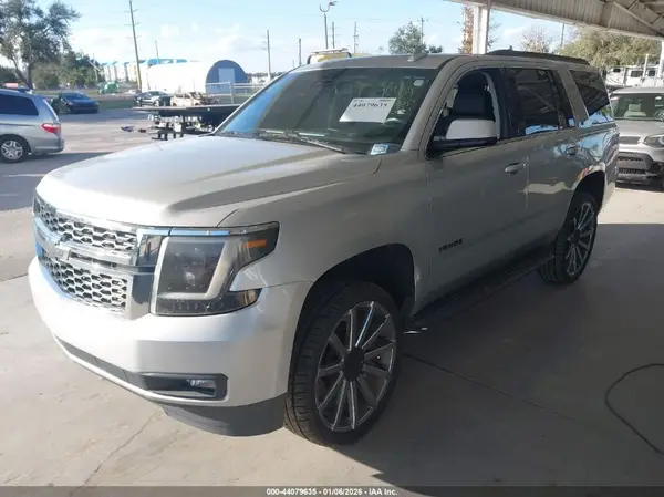 1GNSCBKC3JR161126 2018 CHEVROLET TAHOE - Image 2