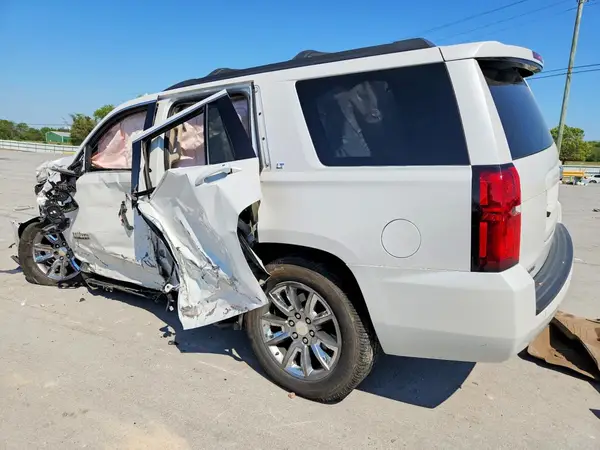 1GNSCBKC3LR105206 2020 CHEVROLET TAHOE - Image 2