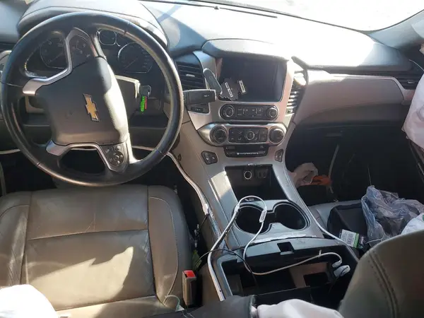 1GNSCBKC4HR140229 2017 CHEVROLET TAHOE - Image 8