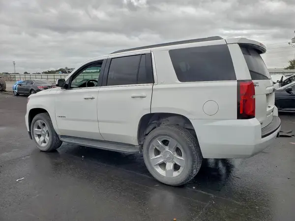1GNSCBKC4HR383734 2017 CHEVROLET TAHOE - Image 2