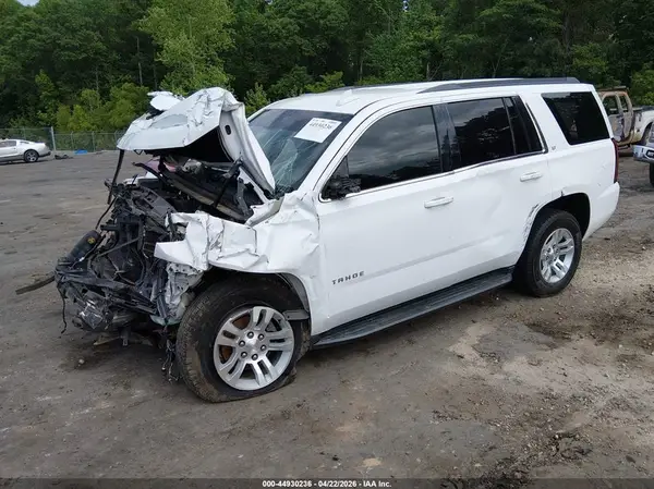 1GNSCBKC4JR251322 2018 CHEVROLET TAHOE - Image 2
