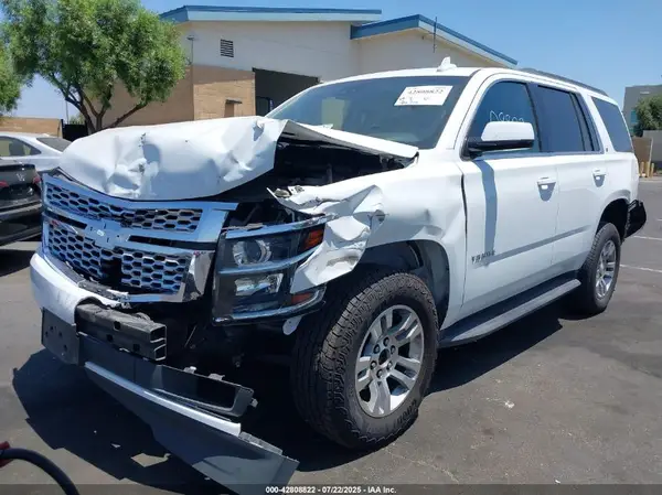 1GNSCBKC4JR346625 2018 CHEVROLET TAHOE - Image 2