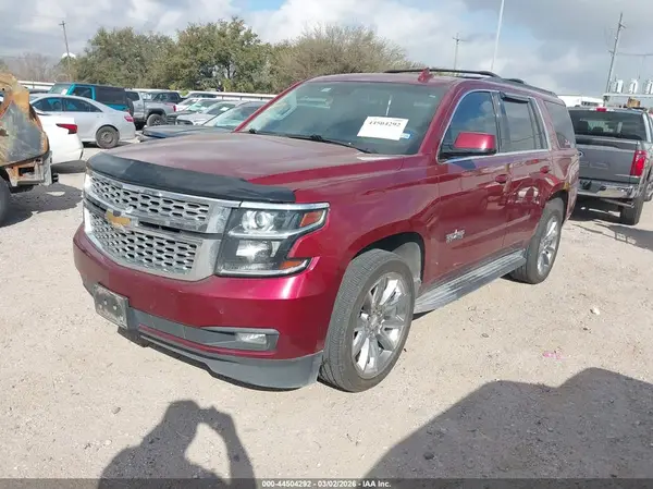 1GNSCBKC4KR105746 2019 CHEVROLET TAHOE - Image 2