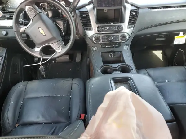 1GNSCBKC4KR145664 2019 CHEVROLET TAHOE - Image 8