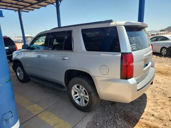 1GNSCBKC4KR206432 2019 CHEVROLET TAHOE - Image 2