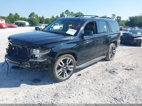1GNSCBKC4KR255856 2019 CHEVROLET TAHOE - Image 2