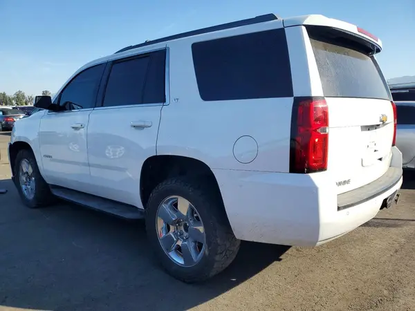 1GNSCBKC4LR111824 2020 CHEVROLET TAHOE - Image 2