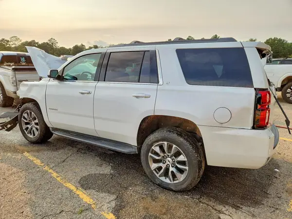 1GNSCBKC5GR229273 2016 CHEVROLET TAHOE - Image 2