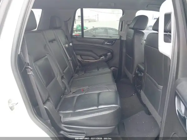1GNSCBKC5HR128008 2017 CHEVROLET TAHOE - Image 8
