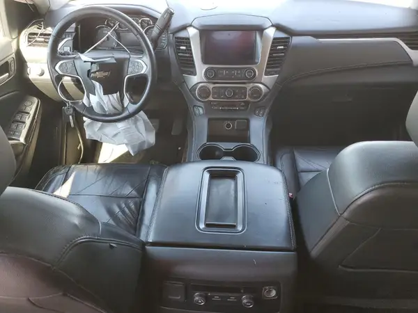 1GNSCBKC5HR137727 2017 CHEVROLET TAHOE - Image 8