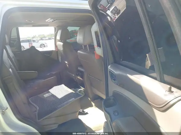 1GNSCBKC5HR178892 2017 CHEVROLET TAHOE - Image 8