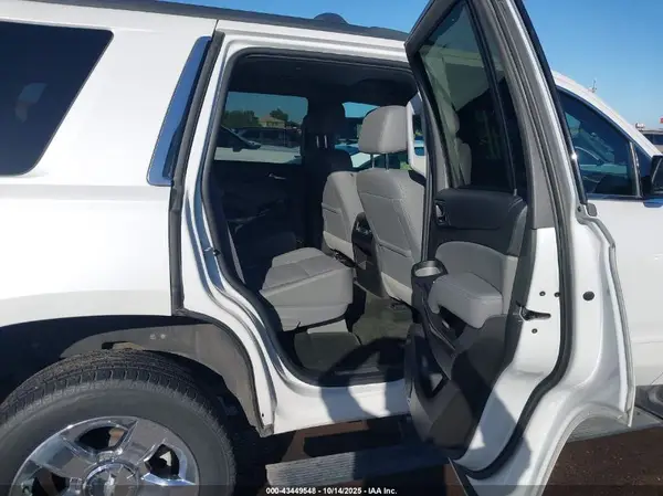 1GNSCBKC5HR238167 2017 CHEVROLET TAHOE - Image 8