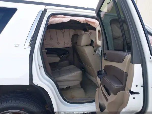 1GNSCBKC5HR365954 2017 CHEVROLET TAHOE - Image 8