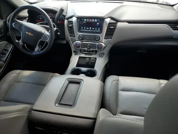 1GNSCBKC5HR380390 2017 CHEVROLET TAHOE - Image 8