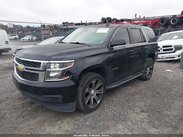 1GNSCBKC5JR104815 2018 CHEVROLET TAHOE - Image 2
