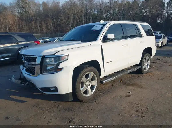 1GNSCBKC5KR147732 2019 CHEVROLET TAHOE - Image 2