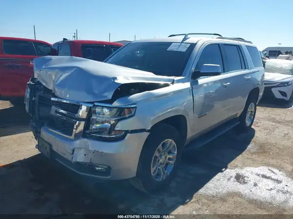 1GNSCBKC5KR257616 2019 CHEVROLET TAHOE - Image 2