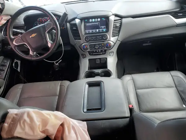 1GNSCBKC5KR404498 2019 CHEVROLET TAHOE - Image 8