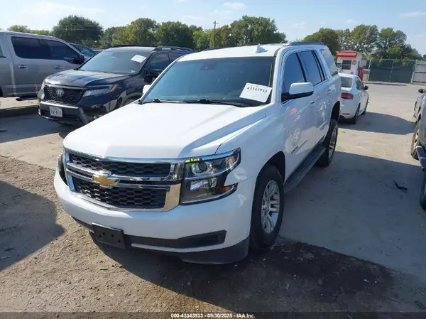 1GNSCBKC5LR142273 2020 CHEVROLET TAHOE - Image 2