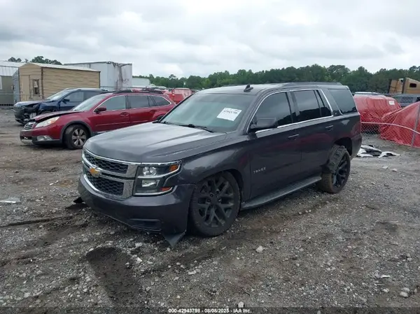 1GNSCBKC6HR277172 2017 CHEVROLET TAHOE - Image 2
