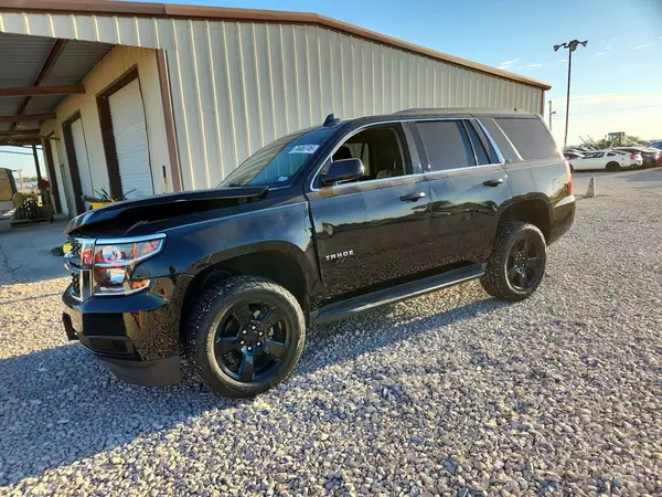 1GNSCBKC6HR285952 2017 CHEVROLET TAHOE - Image 1