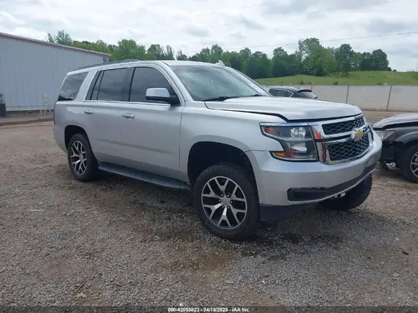 1GNSCBKC6HR301678 2017 CHEVROLET TAHOE - Image 1