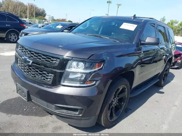 1GNSCBKC6HR323891 2017 CHEVROLET TAHOE - Image 2