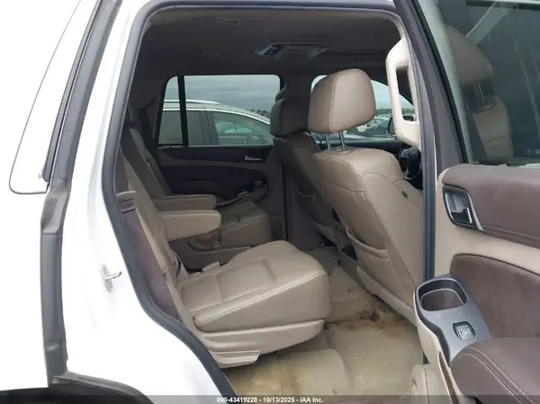 1GNSCBKC6HR343915 2017 CHEVROLET TAHOE - Image 8