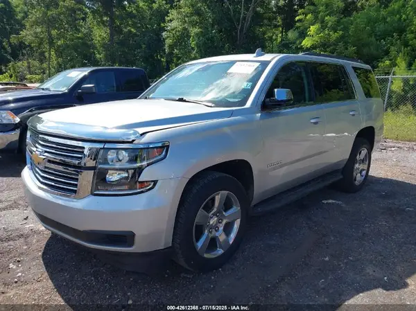 1GNSCBKC6HR400761 2017 CHEVROLET TAHOE - Image 2