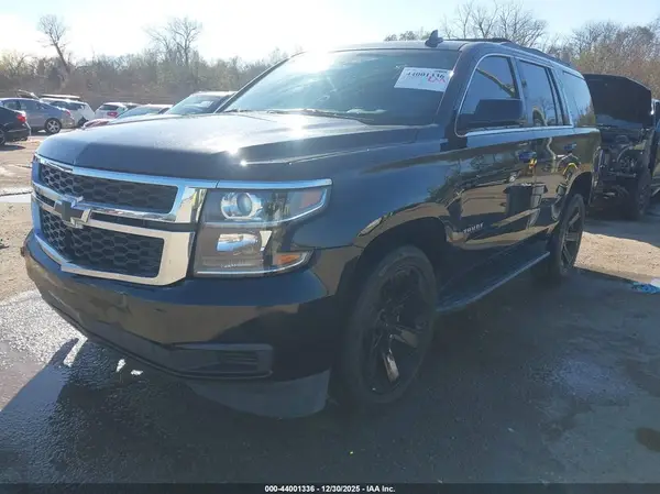 1GNSCBKC6JR258384 2018 CHEVROLET TAHOE - Image 2