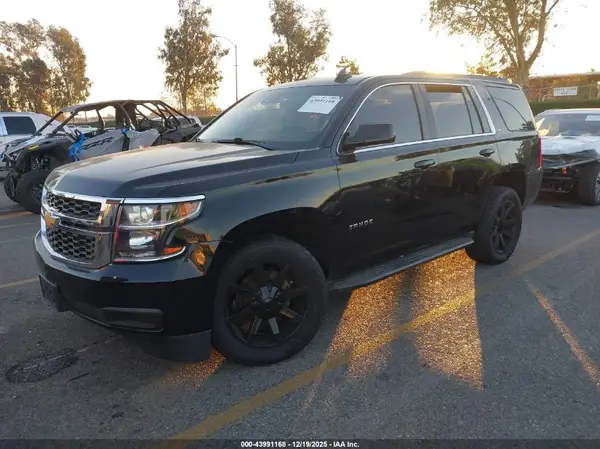 1GNSCBKC6JR270986 2018 CHEVROLET TAHOE - Image 2