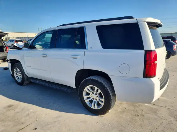 1GNSCBKC6LR158921 2020 CHEVROLET TAHOE - Image 2
