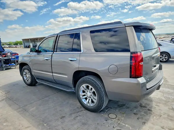 1GNSCBKC7HR170146 2017 CHEVROLET TAHOE - Image 2