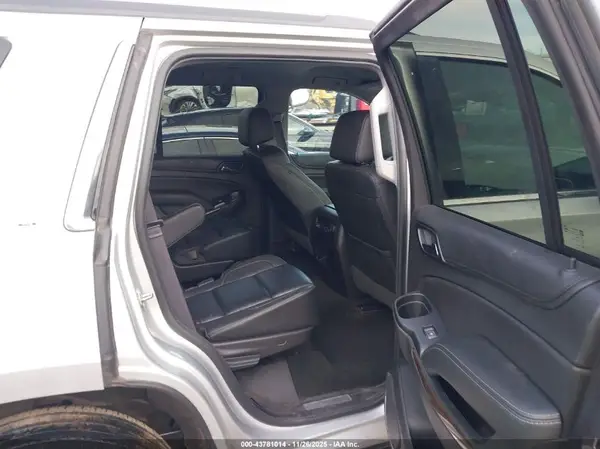 1GNSCBKC7HR230166 2017 CHEVROLET TAHOE - Image 8
