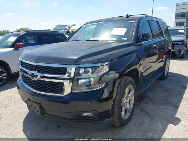 1GNSCBKC7HR272367 2017 CHEVROLET TAHOE - Image 2