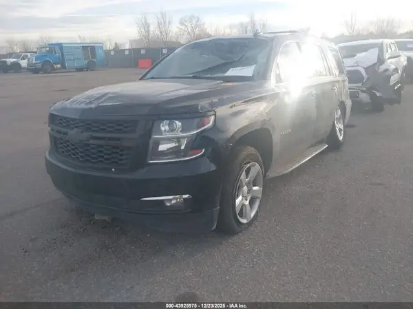 1GNSCBKC7HR332454 2017 CHEVROLET TAHOE - Image 2