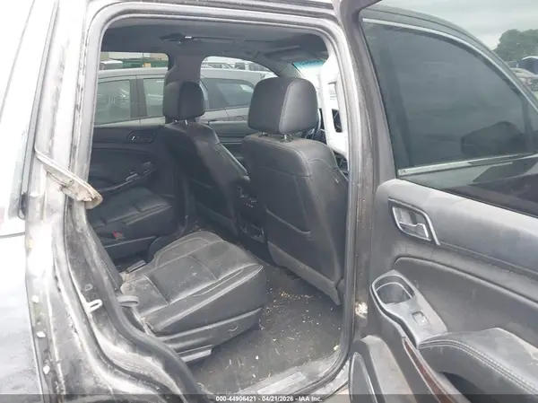 1GNSCBKC7HR333202 2017 CHEVROLET TAHOE - Image 8